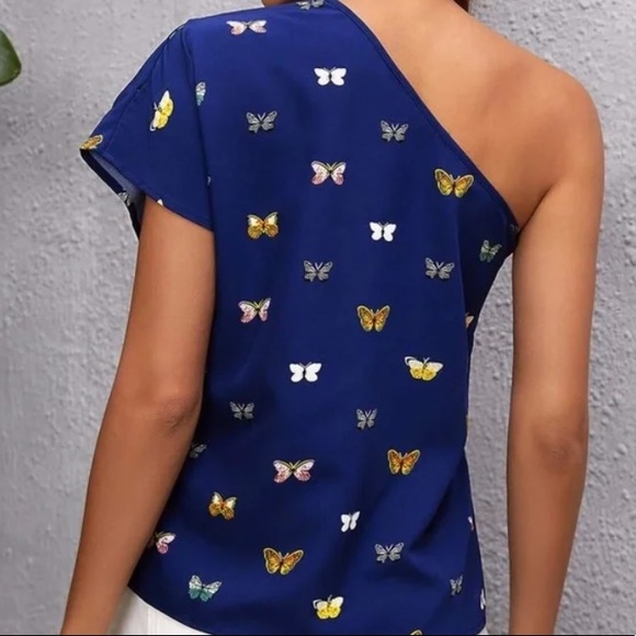 Boho Blue Butterfly Print Blouse - Picture 3 of 4